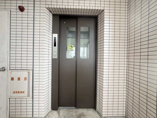 エレベーター