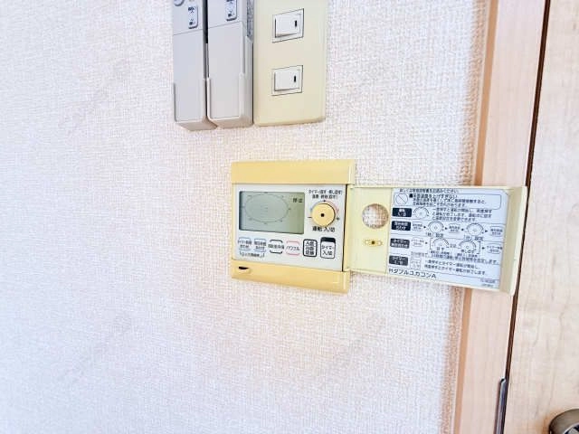 床暖房リモコン