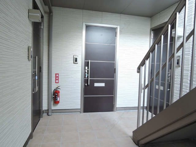 1階玄関