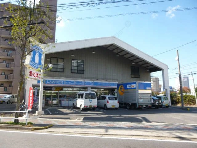 コンビニ歩6分