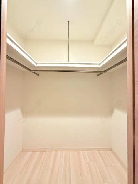 ウォークインクローゼット