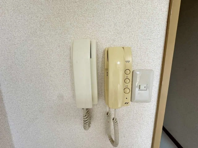 モニター付きインターホン