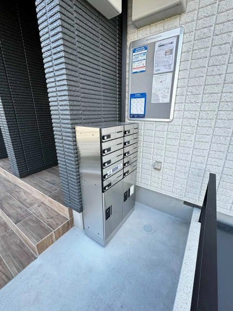 集合ポスト・宅配ボックス