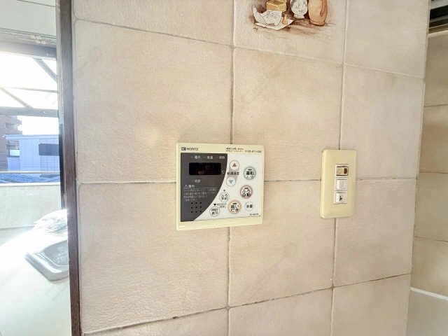   給湯リモコン