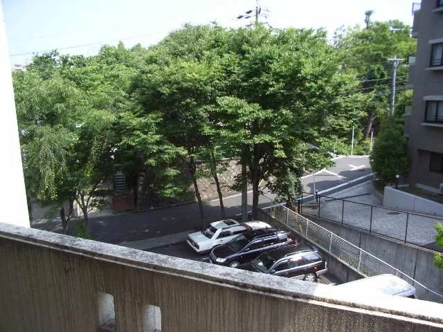 ベランダ（洋室・北）