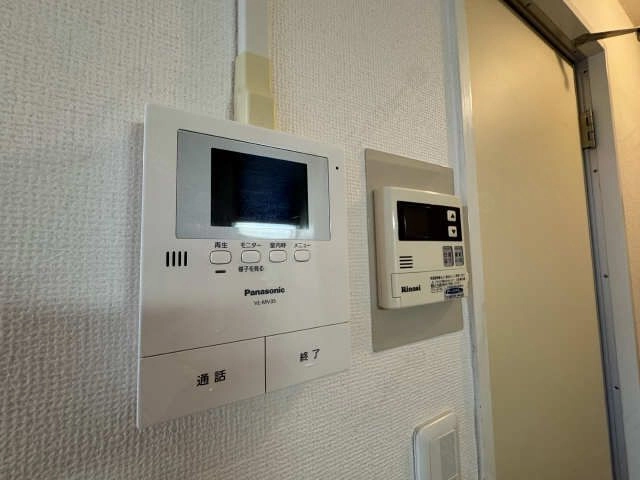 モニター付きインターホン