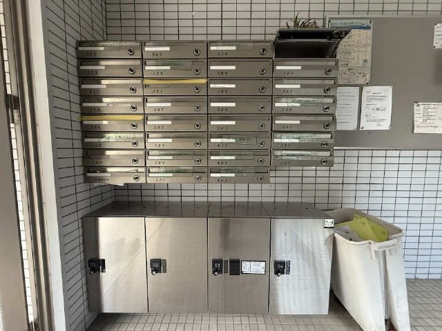 宅配ボックス