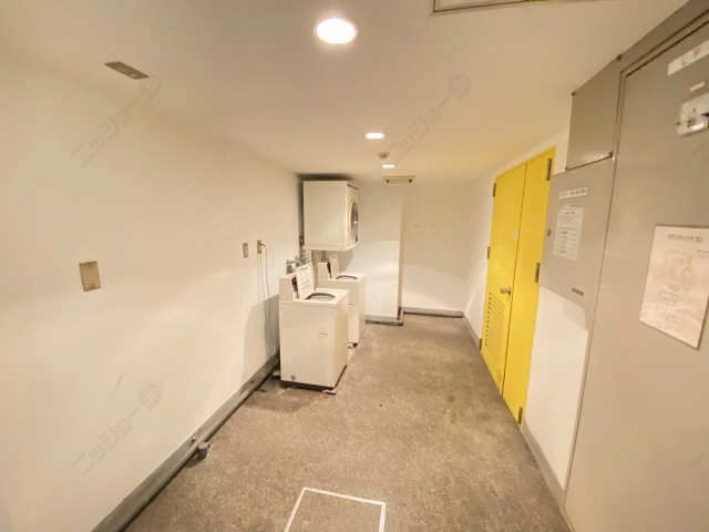 コインランドリー