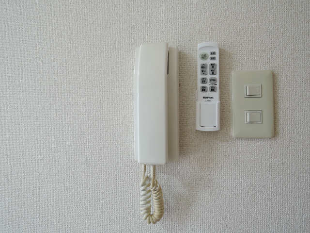 セキュリ�ティ