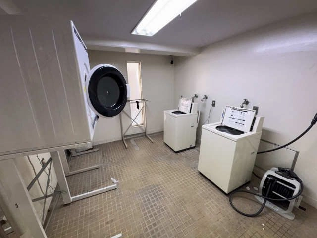 コインランドリー