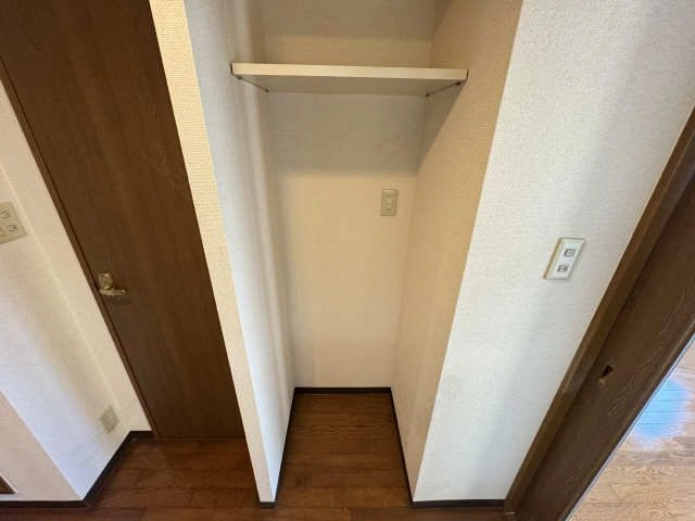 冷蔵庫置き場冷蔵庫