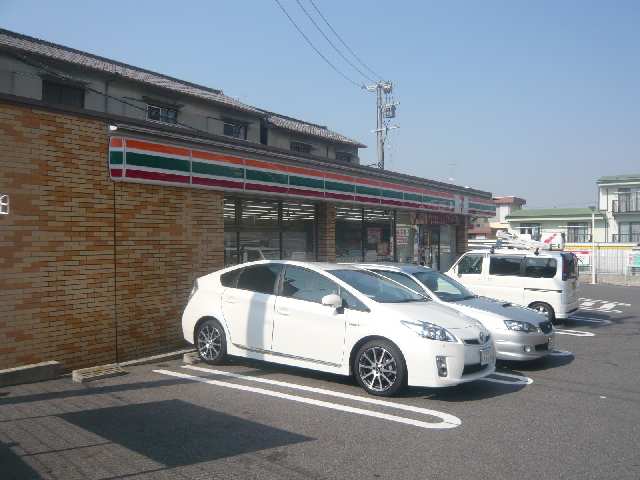 セブンイレブン歩7分
