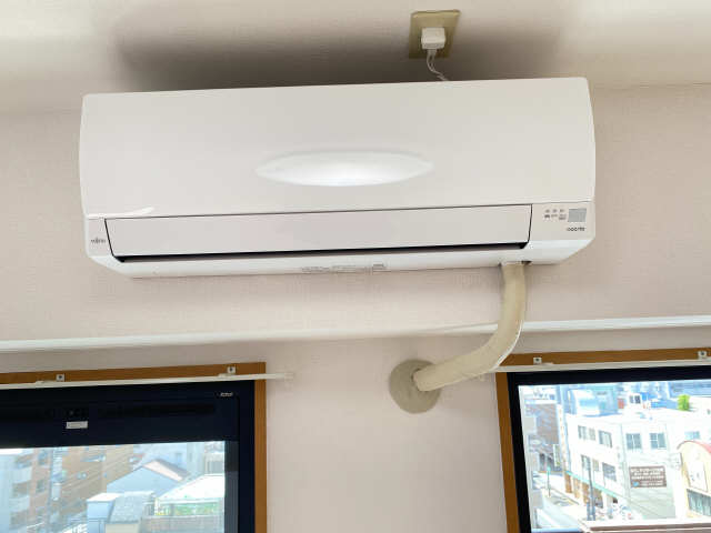 エアコン