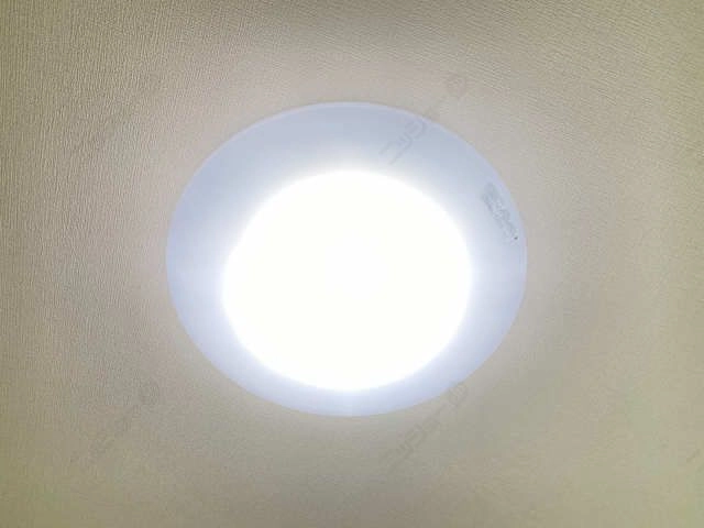 照明