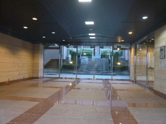 共用エントランス