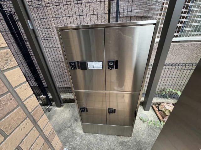 宅配ボックス