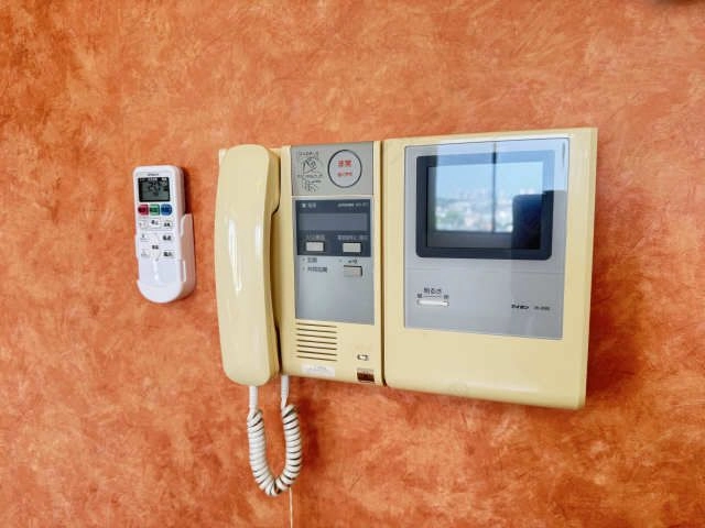 モニター付きインターホン