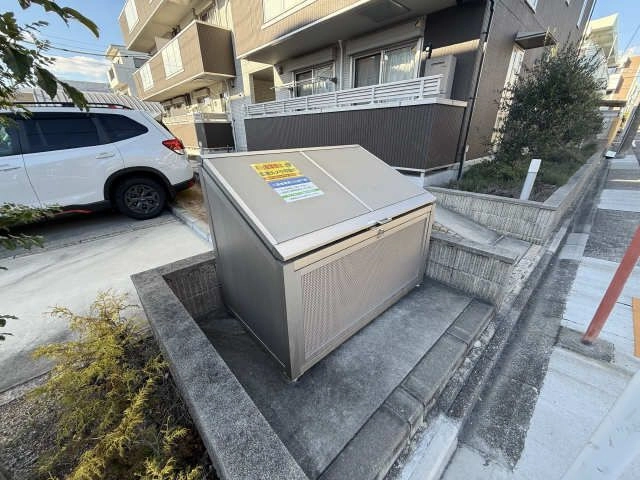 ごみボックス