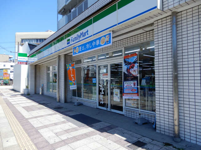ファミリーマート
