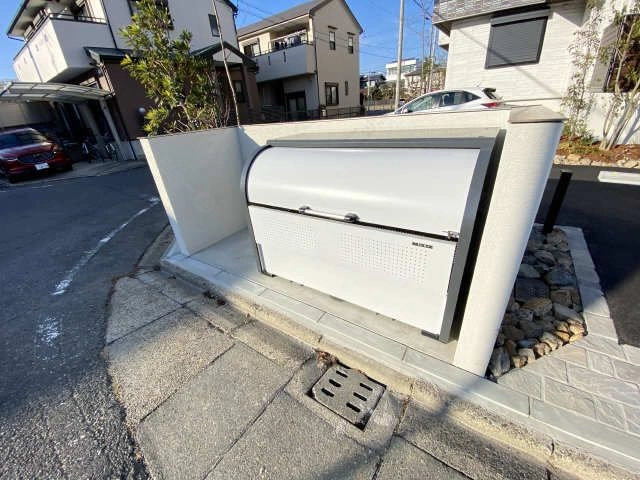 ゴミ捨て場
