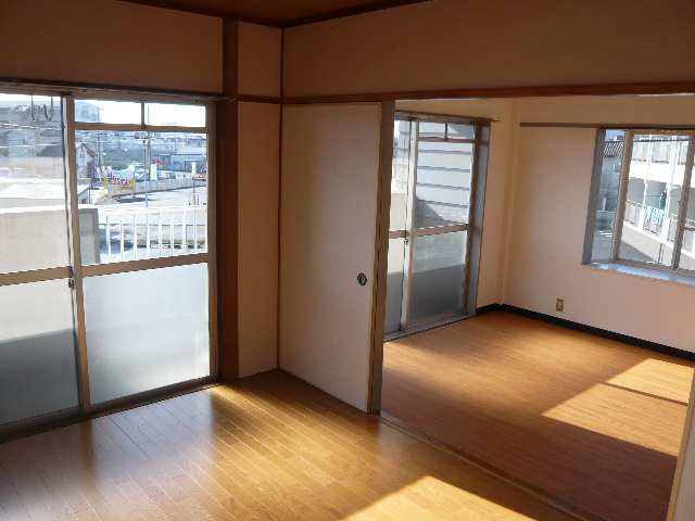 オール洋間改装の部屋