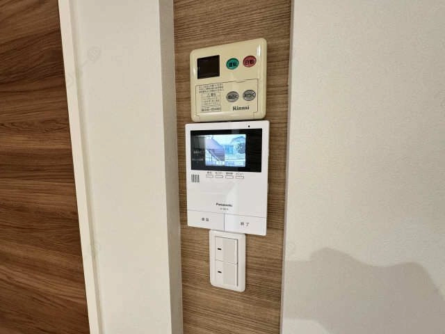 モニター付きインターホン