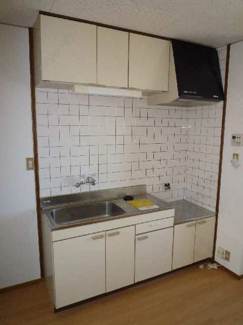 室内（201号室）