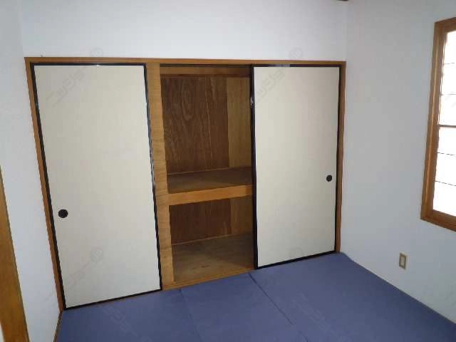 室内（201号室）