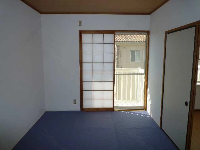 室内（201号室）