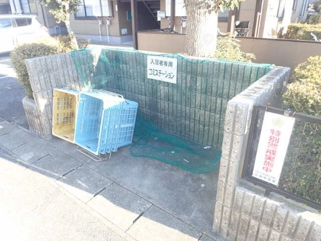 ゴミ出し場