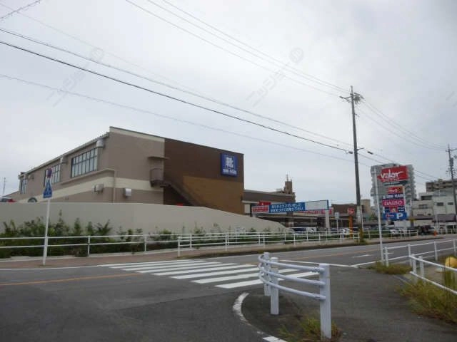バロー南安城店