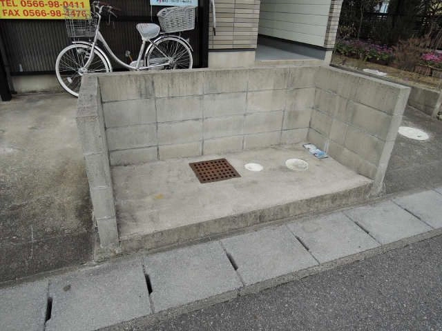 ゴミステーション