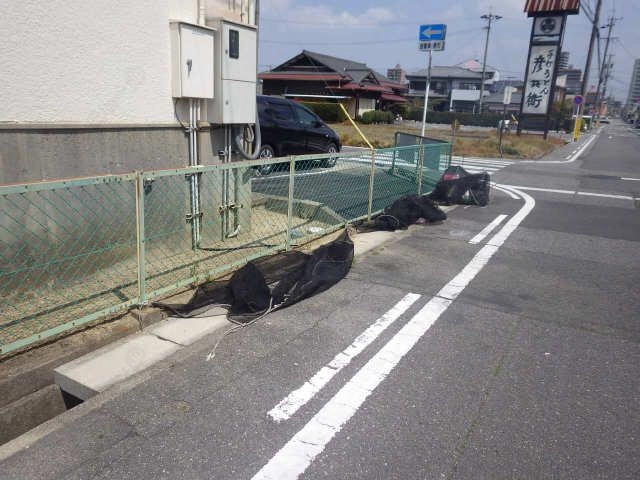 ゴミ置き場