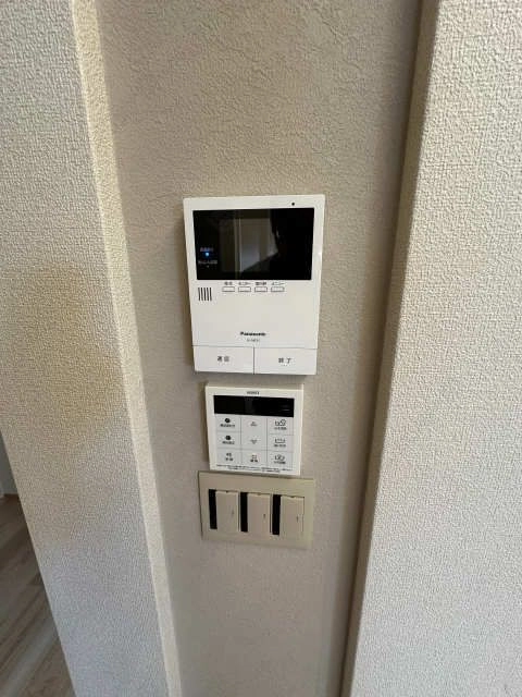 モニター付きインターホン