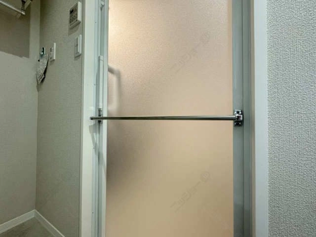 浴室ドアハンガーバー