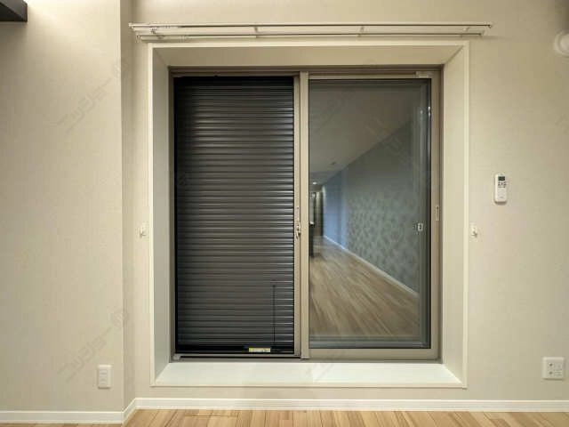 シャッター雨戸