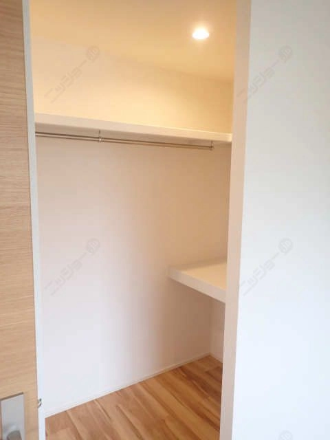 収納（北洋室）