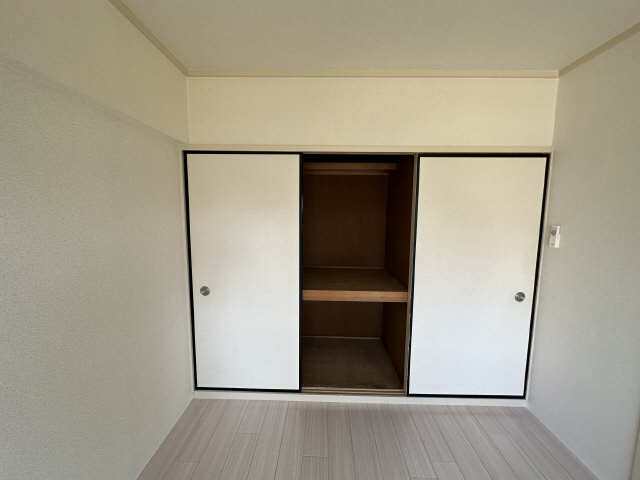 収納（南洋室）