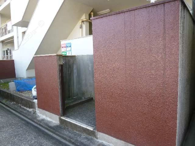 ゴミ捨て場