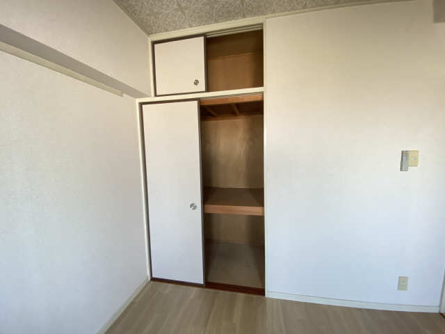 収納（北洋室）