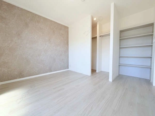 ベランダ側洋室