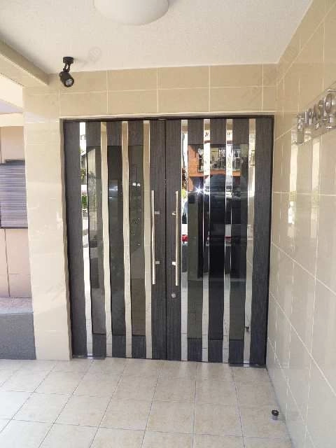 エントランスⅡ