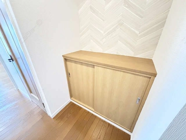 シ ューズBOX