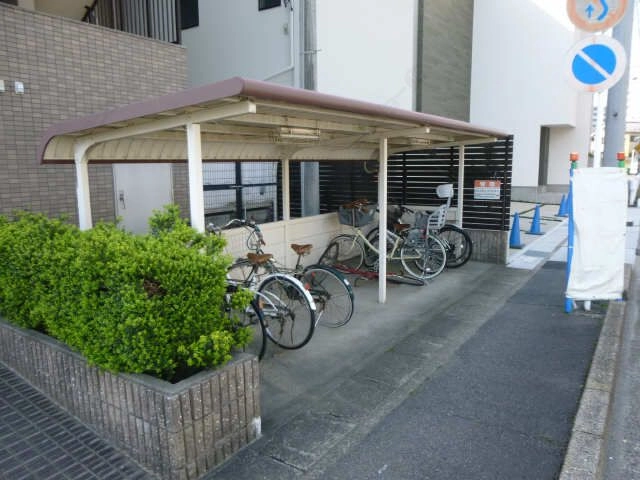 駐輪場２
