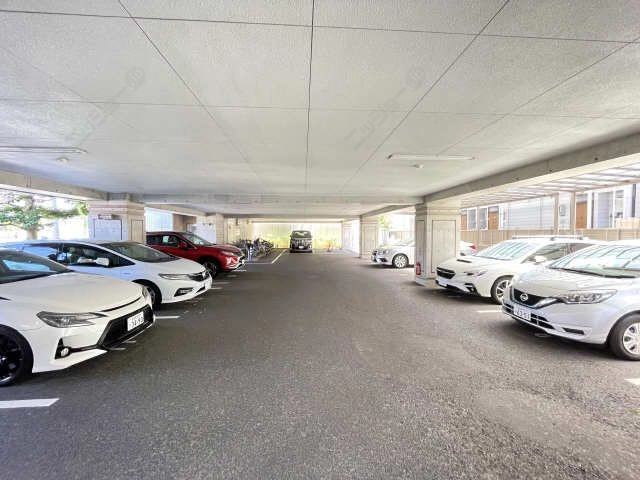 敷地内駐車場