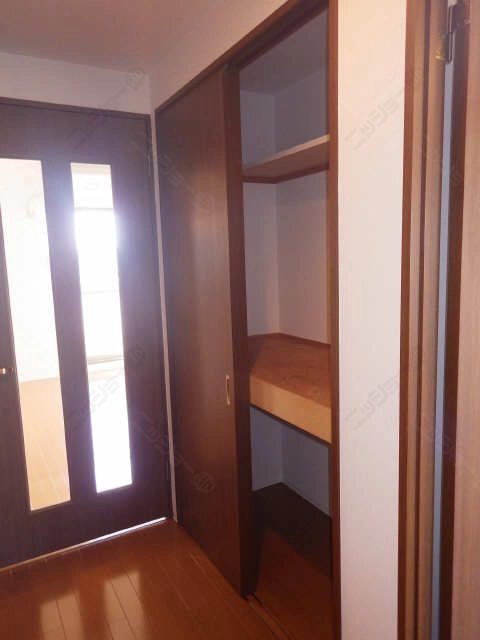 廊下（収納）
