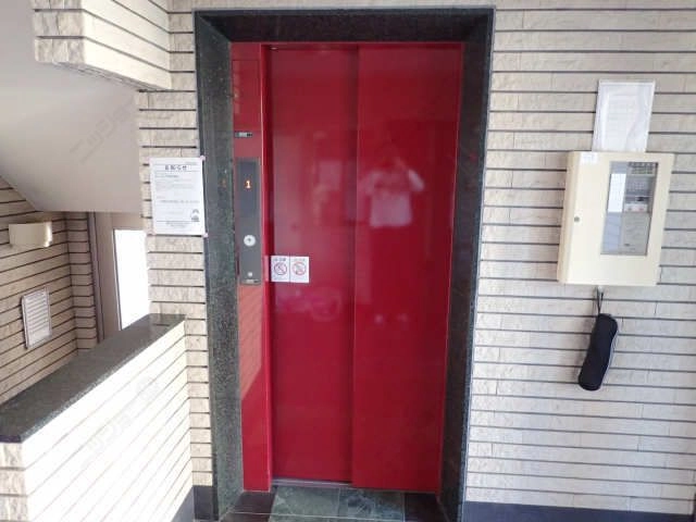エレベーター