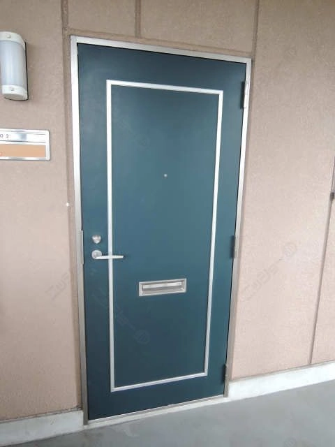 玄関ドア