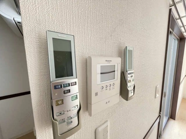 モニター付きインターホン