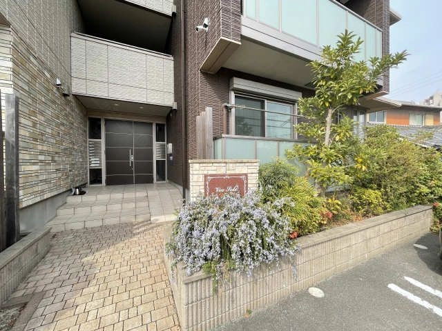 オートロック前